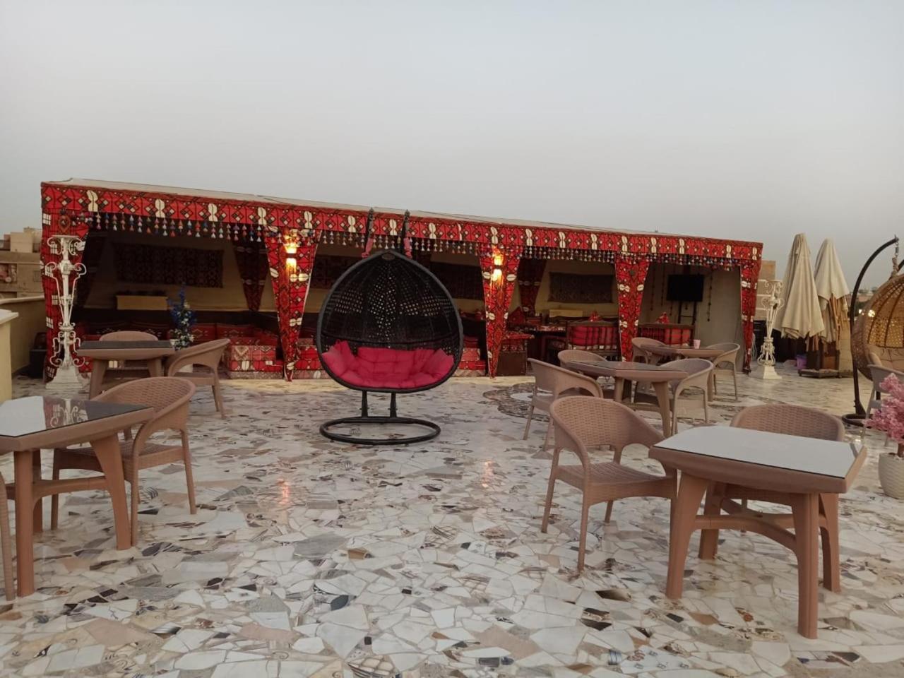فندق Pyramid View Gh Kafret el-Gabal المظهر الخارجي الصورة